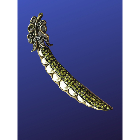 HEIDI DAUS “Pea Pod” Pin Brooch, Signed, RETIRED/SOLD OUT, SIGNED, NWOB - Picture 3 of 9